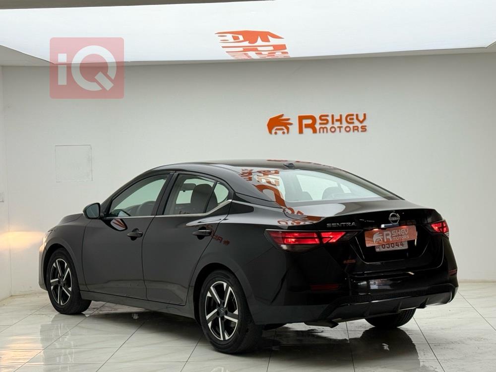 نيسان سنترا